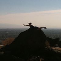 Annie Mclean Photo 14
