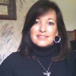 Lisa Falcone Photo 9