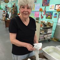 Anne Parker Photo 21