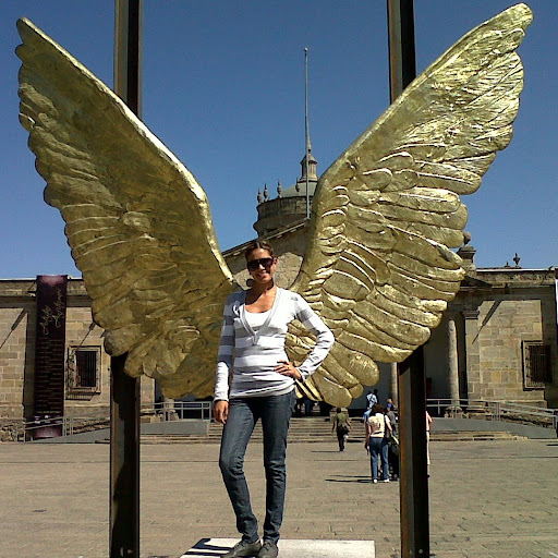 Lidia Vazquez Photo 37