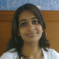 Julie Shah Photo 16