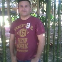 Daniel Olivas Photo 25