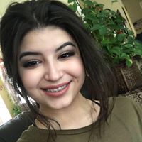 Michelle Cardona Photo 20