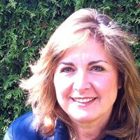 Maria Paredes Photo 28