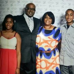 Dexter Robinson Photo 5