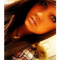 Claire Montgomery Photo 24