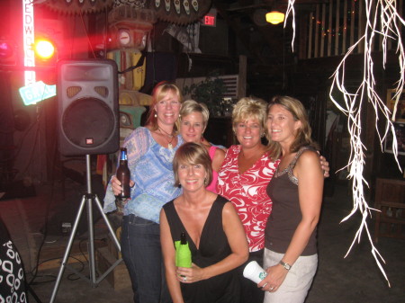 Wendy Jones Photo 17