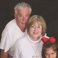 Suzanne Sweat Photo 4