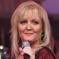 Laurie Shaw Photo 26