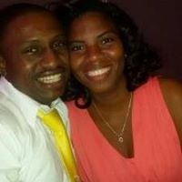 Stephanie Plummer Photo 30