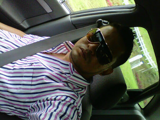 Alexander Guzman Photo 32