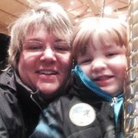 Heather Lentz Photo 35