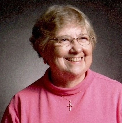 Joyce Lyon Photo 34
