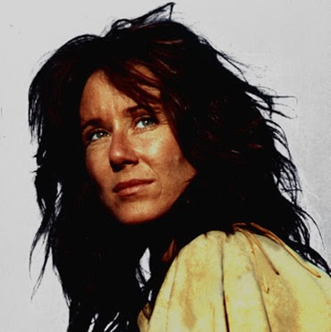 Mary Mcdonnell Photo 14