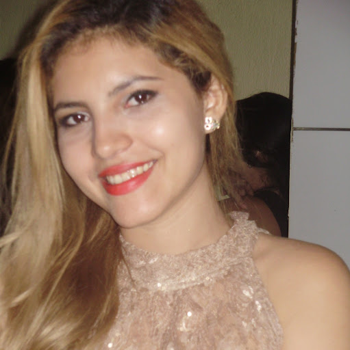 Sarah Castro Photo 41