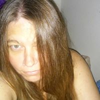 April Shultz Photo 31