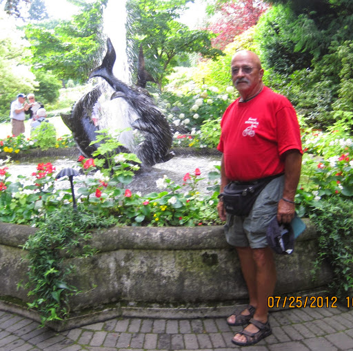 Harvey Martin Photo 15