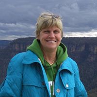 Betsy Bryan Photo 9