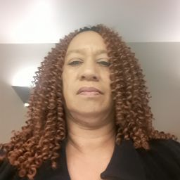 Martha Jennings Photo 32