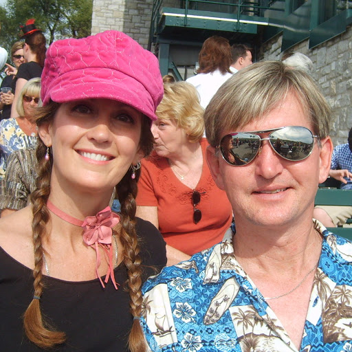 Kathy Howell Photo 32