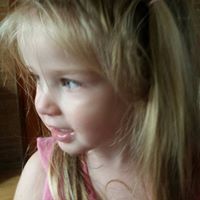 Jennifer Loria Photo 8