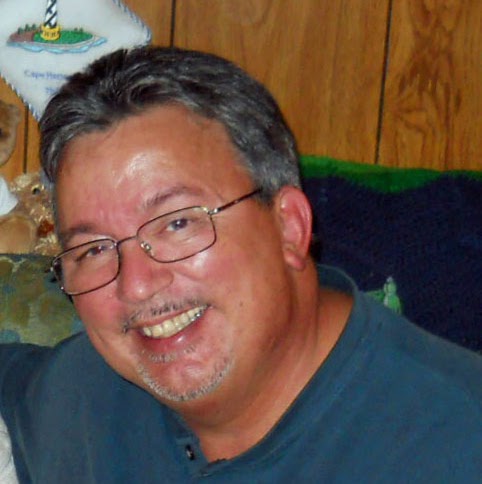 Roger Hendricks Photo 28