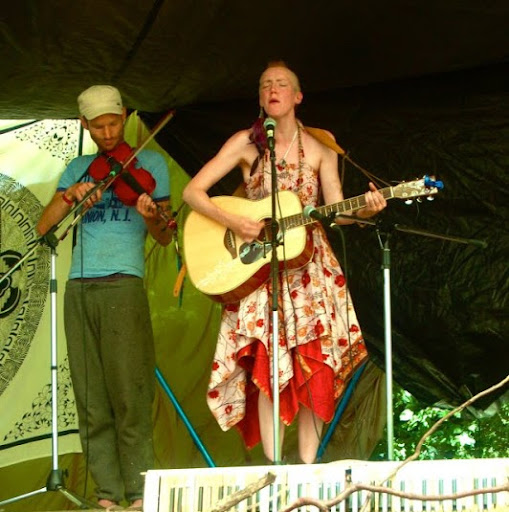 Jessica Watts Photo 16