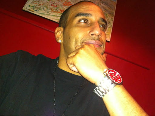 Lloyd Bell Photo 11