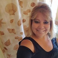 Julie Barrios Photo 8