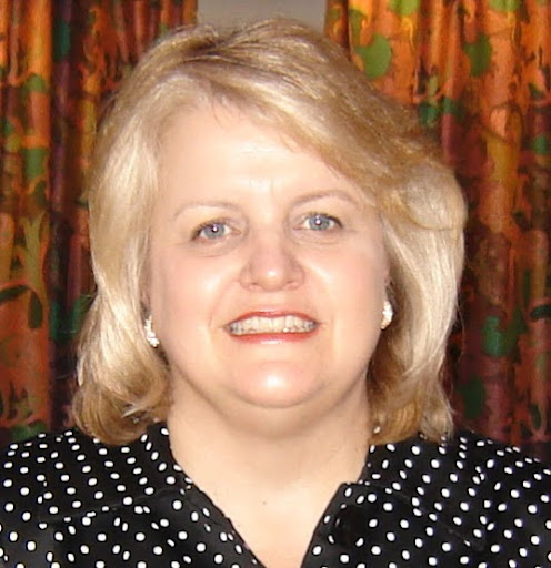 Lisa Beverly Photo 13