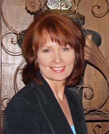 Sandra Brock Photo 15