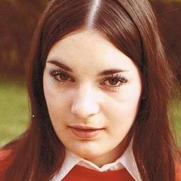 Nancy Fraser Photo 29