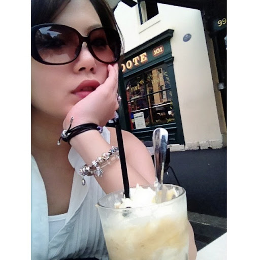 Christy Wang Photo 27