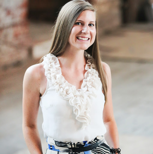 Rachael Powell Photo 9