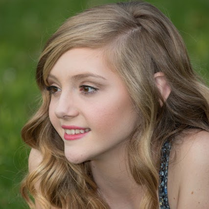 Lauren Potts Photo 28