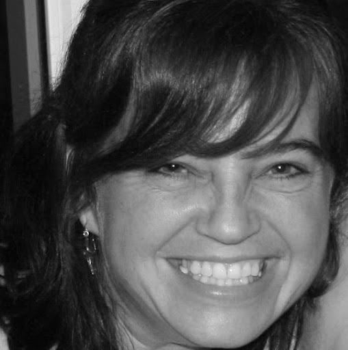 Carole Webb Photo 37