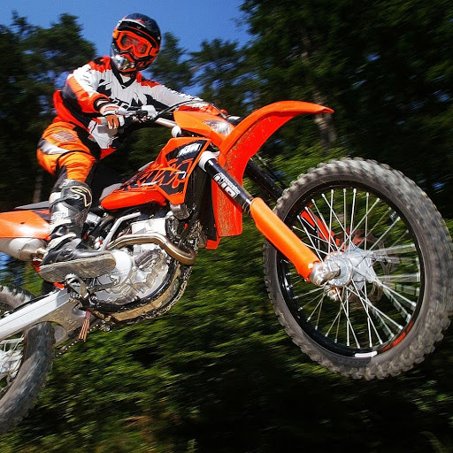 Brad Howell Photo 11