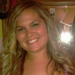 Kristen Howell Photo 27