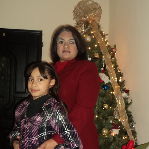 Elvira Chavez Photo 37