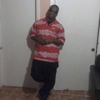 Garrett Holmes Photo 10