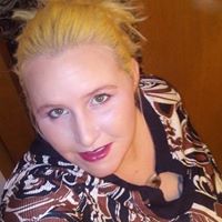 Ashley Weeks Photo 25