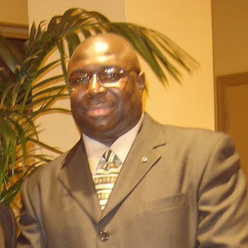 Errol Robinson Photo 16