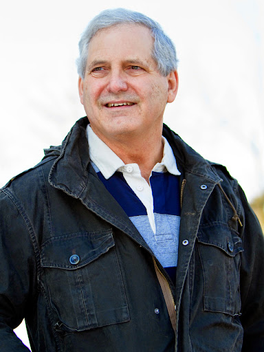Robert Haag Photo 18