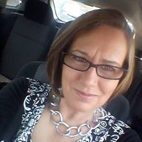 Angela Daniels Photo 28