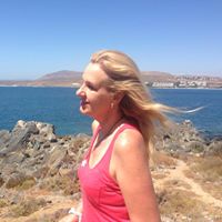 Suzanne Maria Photo 8