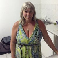 Lynne Gardner Photo 33