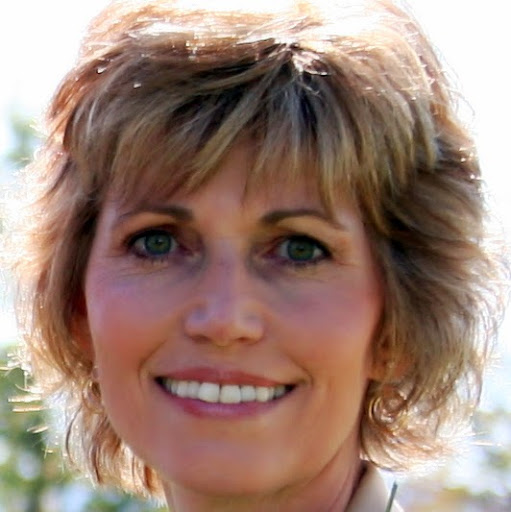 Dolores Johnson Photo 33