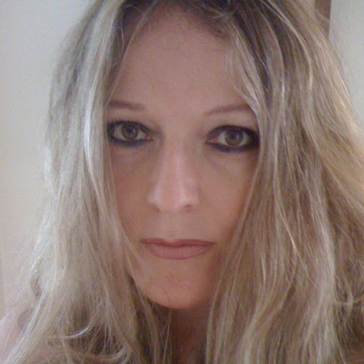 Vanessa Sharp Photo 13