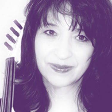 Theresa Ellis Photo 27