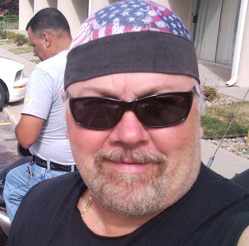 Robert Goss Photo 33